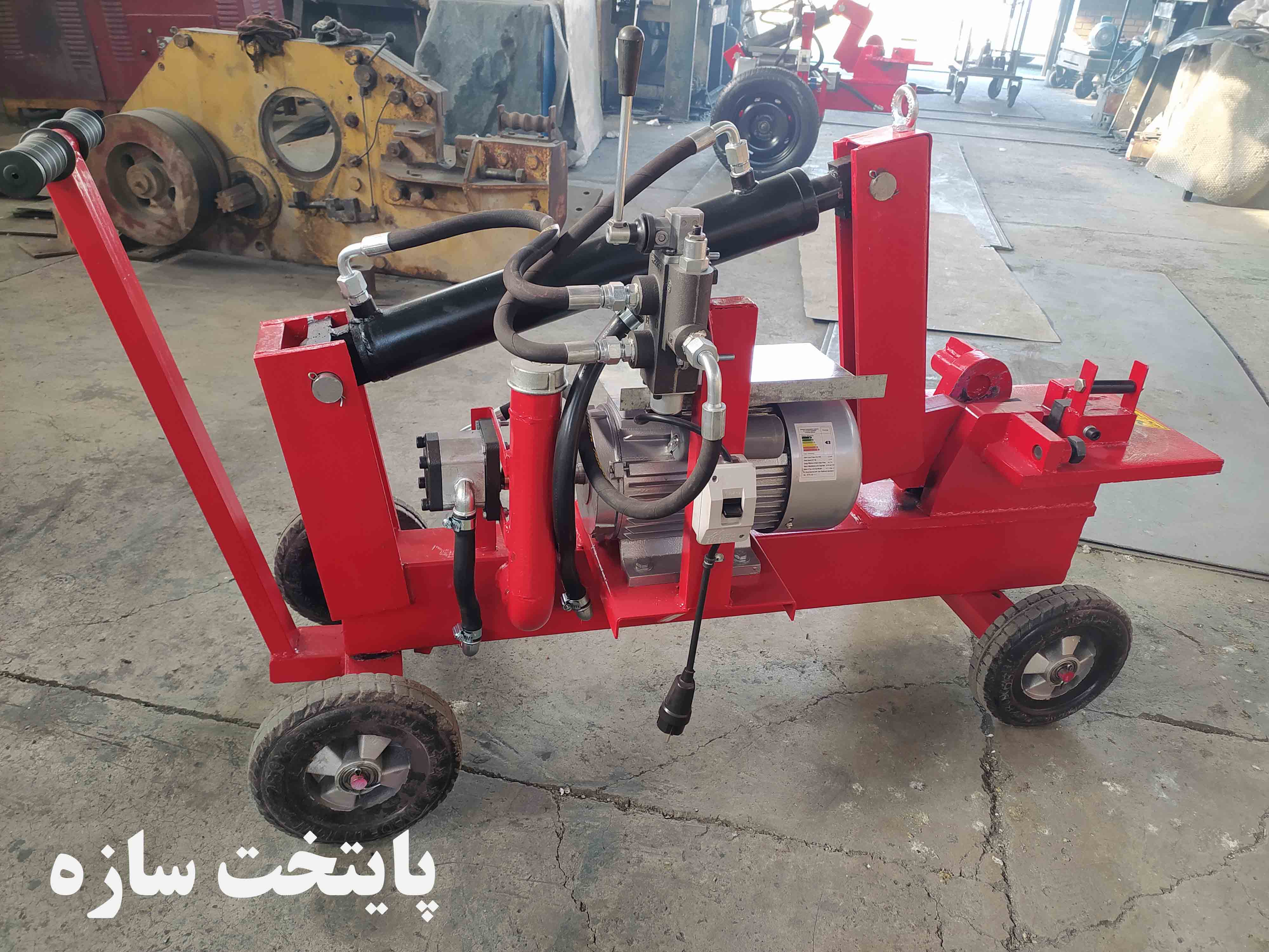 میلگرد بر و خم کن هیدرولیک مدل تک فاز سایز 28 پایتخت سازه